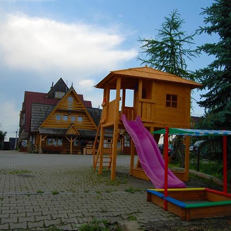 Hotel "Harnas" Zab-Bustryk Exteriér fotografie