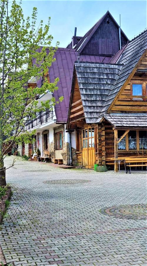 Hotel "Harnas" Zab-Bustryk Exteriér fotografie