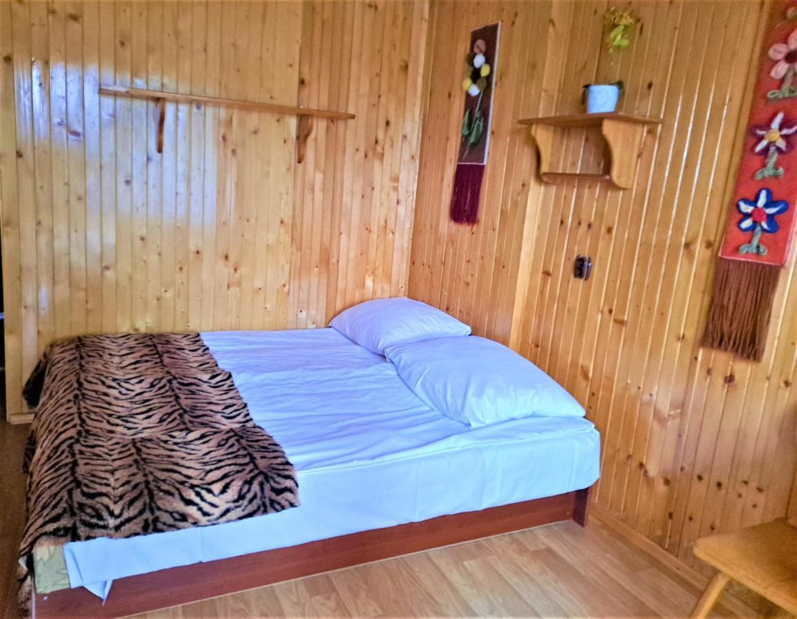 Hotel "Harnas" Zab-Bustryk Pokoj fotografie