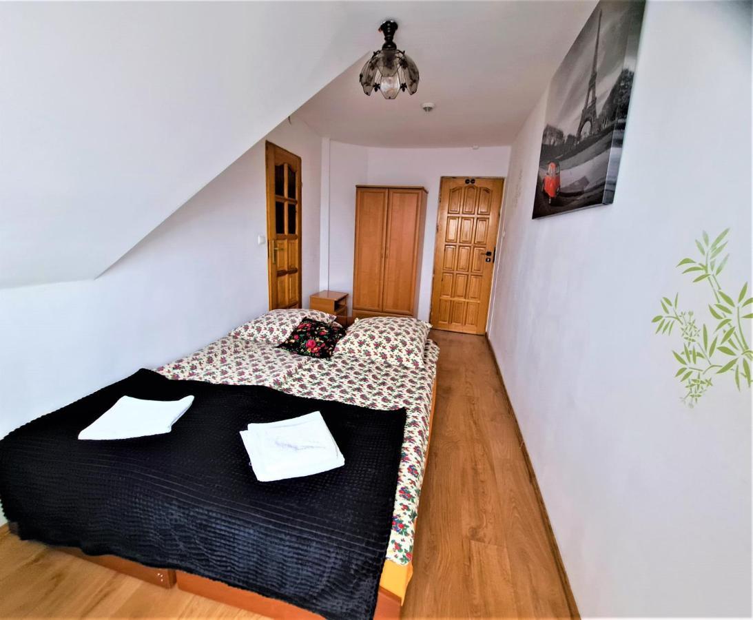 Hotel "Harnas" Zab-Bustryk Exteriér fotografie