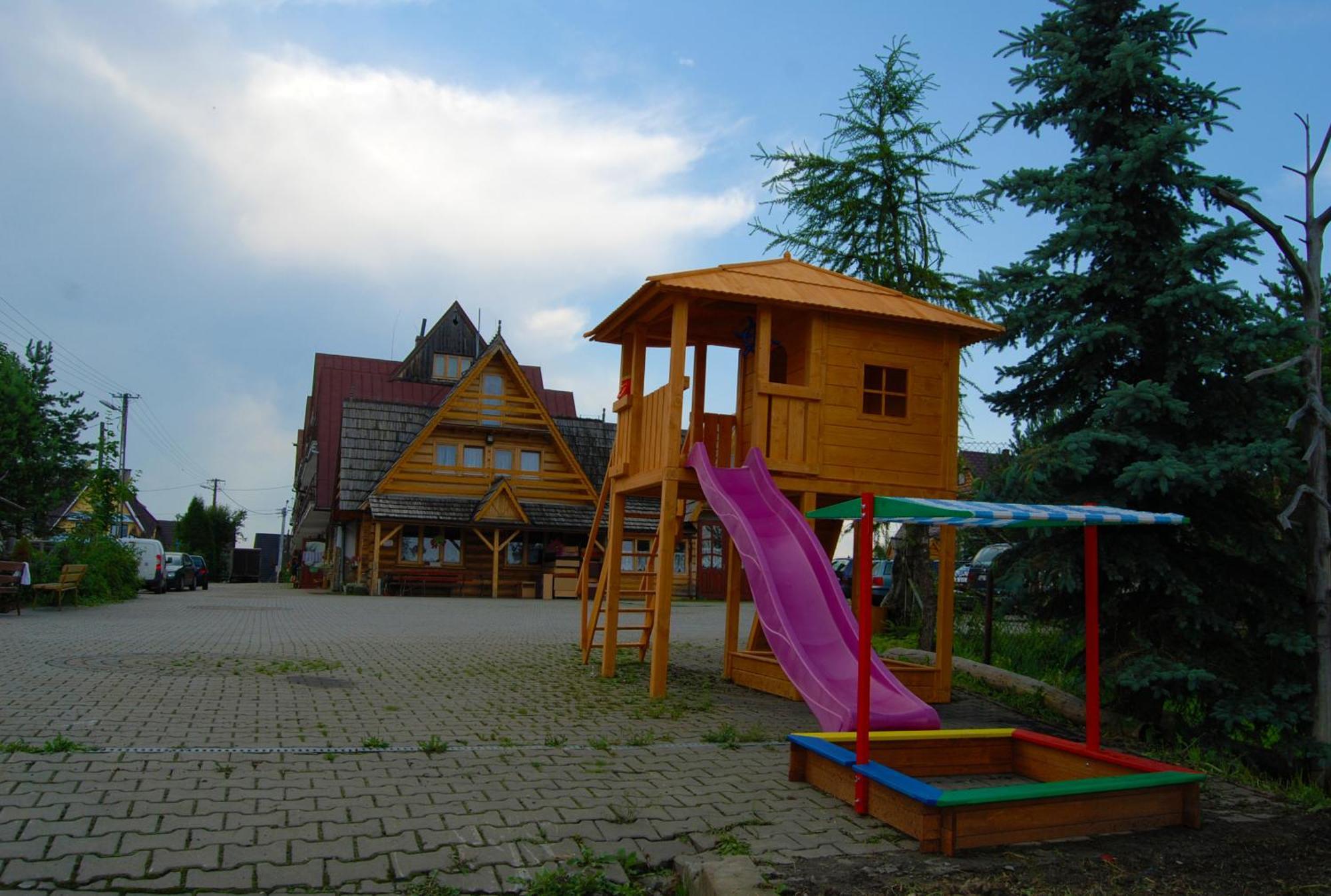 Hotel "Harnas" Zab-Bustryk Exteriér fotografie